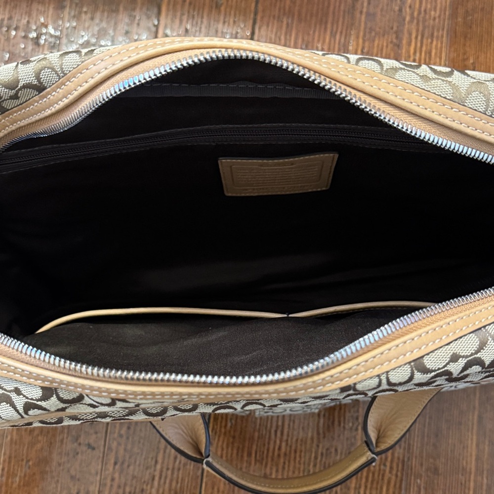 Coach Tan Patterned Travel Bag - Picture 4 of 6